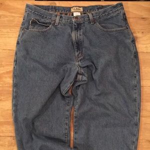 LL Bean Flannel Lined Relaxed Jeans 37 Blue Plaid